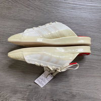 Load image into Gallery viewer, Adidas x Ivy Park Size 7 SHOE
