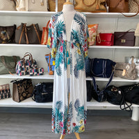 Load image into Gallery viewer, Aakaa Size LARGE DRESS
