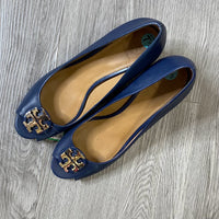 Load image into Gallery viewer, Tory Burch Size 7 1/2 BOUTIQUE
