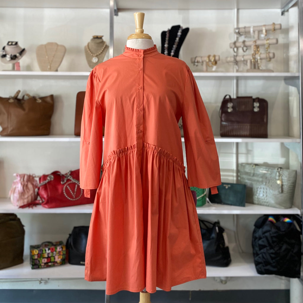 Taylor Tillman Size XL BOUTIQUE