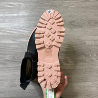 Load image into Gallery viewer, Dolce Vita Size 8 1/2 SHOE
