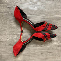 Load image into Gallery viewer, Manolo Blahnik Size 8 1/2 DESIGNER
