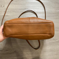 Load image into Gallery viewer, COACH BOUTIQUE

