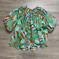 Load image into Gallery viewer, ENTRO Size LARGE TOPS
