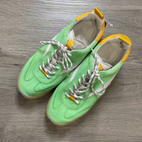 Load image into Gallery viewer, Oncept Size 8 BOUTIQUE
