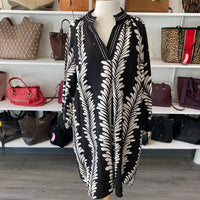 Load image into Gallery viewer, UMGEE Size XL DRESS
