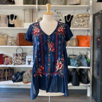 Load image into Gallery viewer, Johnny Was Size SMALL BOUTIQUE
