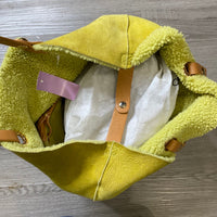 Load image into Gallery viewer, UGG BOUTIQUE
