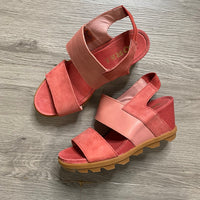 Load image into Gallery viewer, SOREL Size 7 1/2 BOUTIQUE
