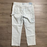 Load image into Gallery viewer, Abercrombie &amp; Fitch Size 34/18 PLUS
