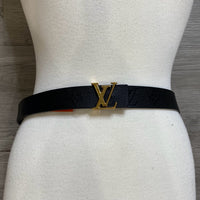 Load image into Gallery viewer, Louis Vuitton Size 36 DESIGNER
