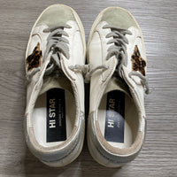 Load image into Gallery viewer, Golden Goose Size 7 1/2 DESIGNER
