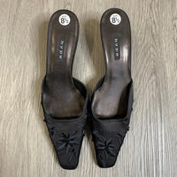 Load image into Gallery viewer, HYPE Size 8 1/2 SHOE
