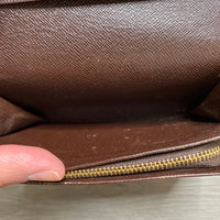 Load image into Gallery viewer, Louis Vuitton DESIGNER
