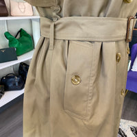 Load image into Gallery viewer, BURBERRY Size 10L DESIGNER
