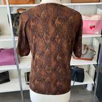 Load image into Gallery viewer, White House Black Market Size LARGE TOPS
