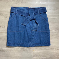 Load image into Gallery viewer, CABI Size 8 BOUTIQUE
