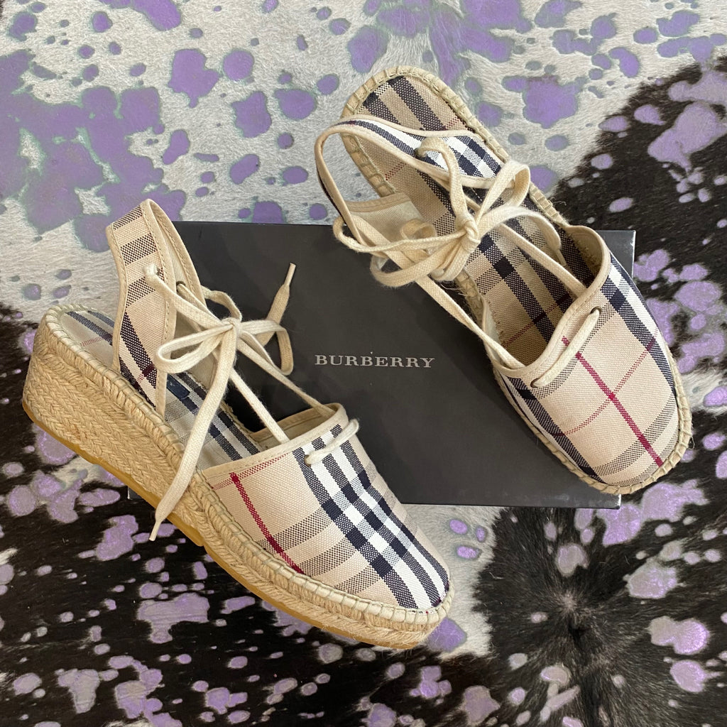 BURBERRY Size 10 DESIGNER