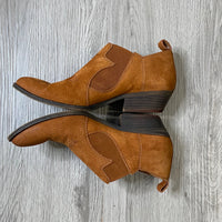 Load image into Gallery viewer, LUCKY Size 7 1/2 SHOE
