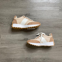 Load image into Gallery viewer, Urban Sport by J/Slides Size 6 SHOE
