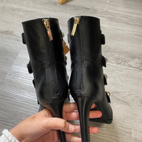 Load image into Gallery viewer, KARL LAGERFELD Size 8 1/2 SHOE
