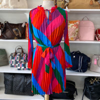 Load image into Gallery viewer, VESTIQUE Size SMALL DRESS
