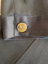 Load image into Gallery viewer, CHANEL Size 6 DESIGNER
