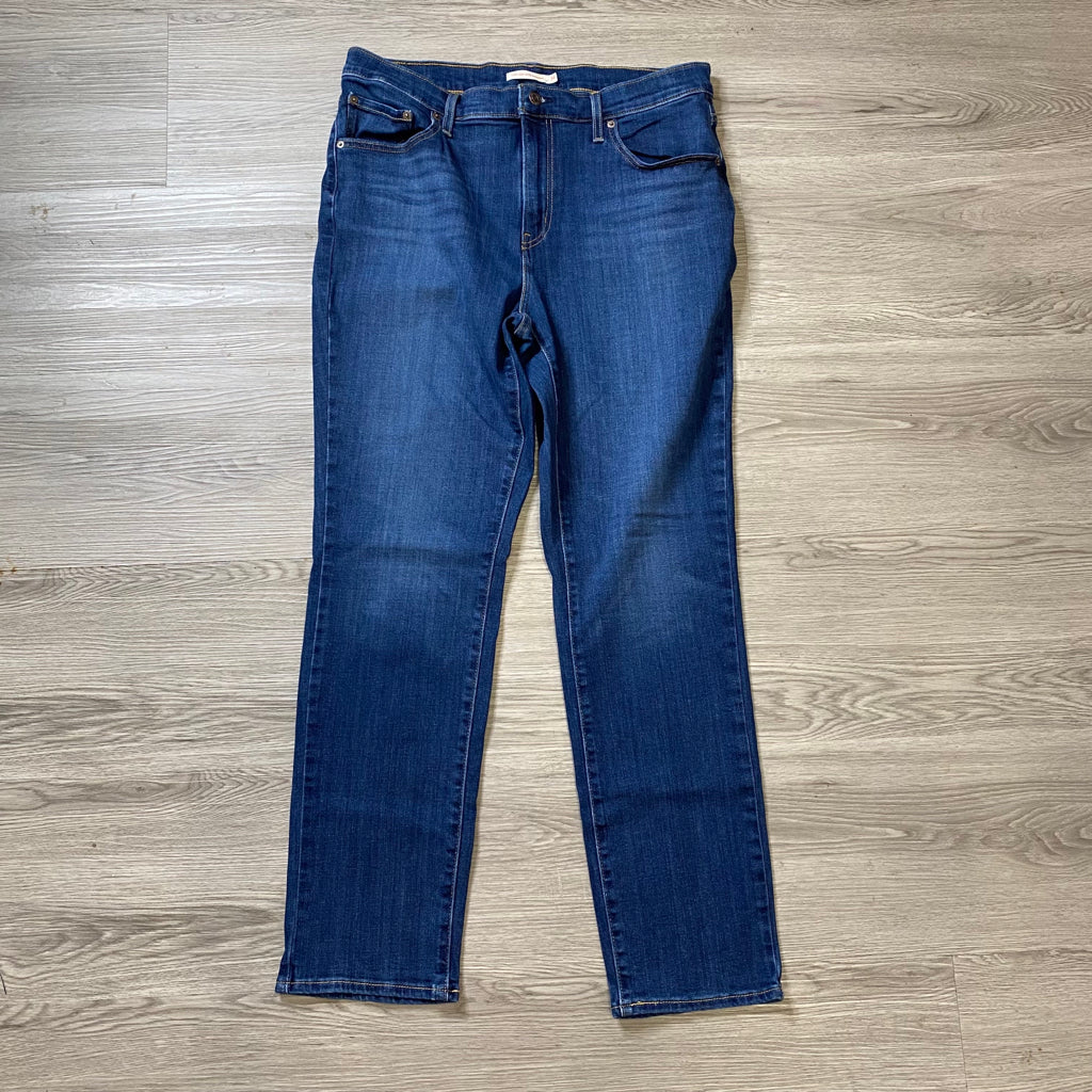 LEVIS Size 34/18 PLUS