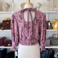 Load image into Gallery viewer, FREE PEOPLE Size SMALL TOPS
