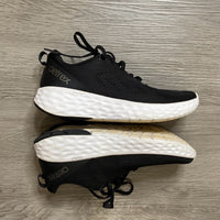 Load image into Gallery viewer, AETREX Size 7 1/2 SHOE
