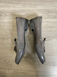 Load image into Gallery viewer, UNISA Size 10 SHOE
