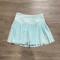 Load image into Gallery viewer, TAIL ACTIVE Size SMALL ATHLETIC WEAR
