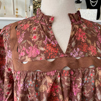 Load image into Gallery viewer, ENTRO Size MED TOPS
