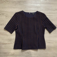 Load image into Gallery viewer, ANN TAYLOR Size LARGE TOPS
