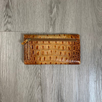 Load image into Gallery viewer, BRAHMIN BOUTIQUE
