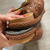 Load image into Gallery viewer, Sam Edelman Size 9 SHOE
