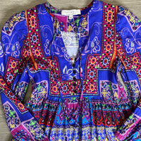 Load image into Gallery viewer, Hunter Bell Size XS BOUTIQUE
