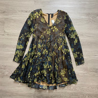 Load image into Gallery viewer, Vera Wang Collection Size 4 DESIGNER
