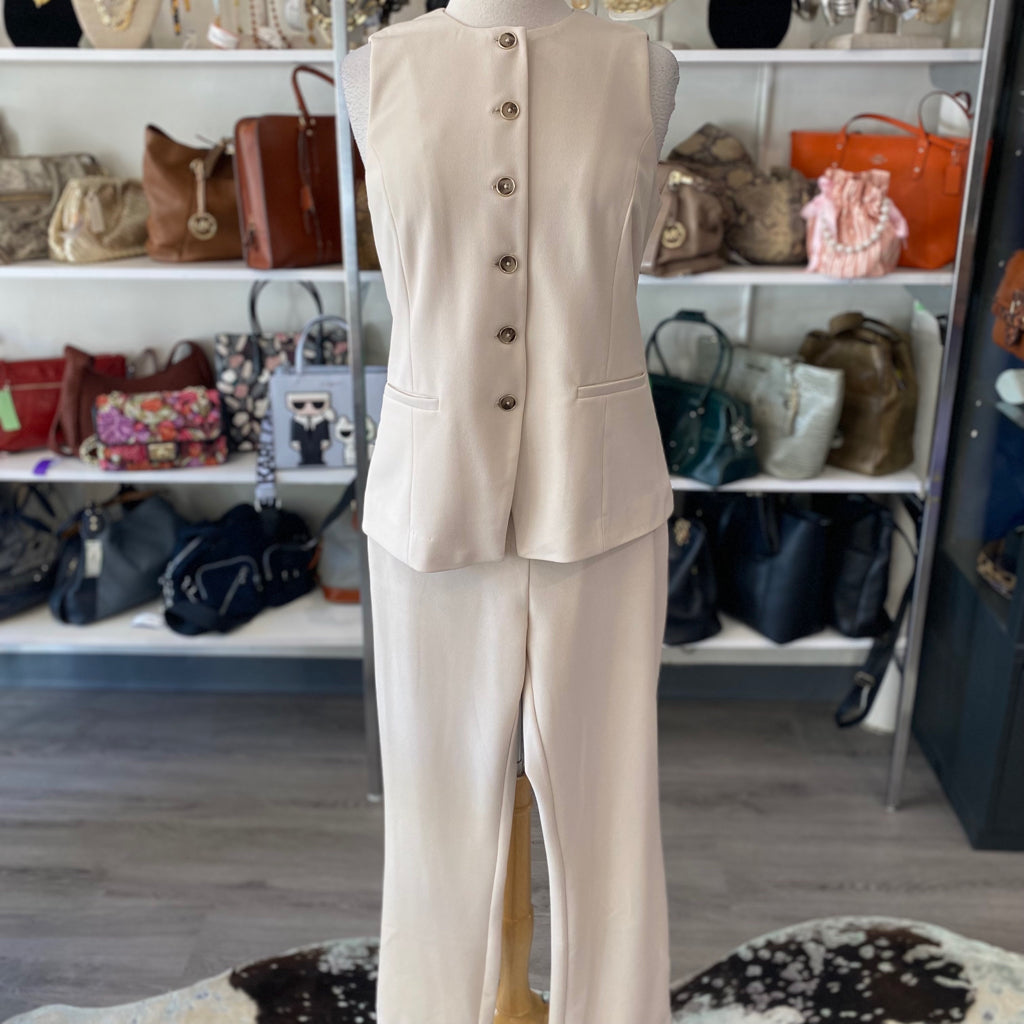TRUTH by Republic Size MED 2 PC SET