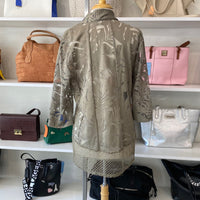 Load image into Gallery viewer, CHICOS Size LARGE TOPS
