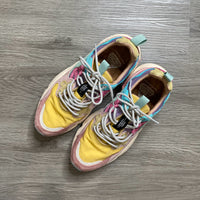 Load image into Gallery viewer, FLOWER MOUNTAIN Size 7 BOUTIQUE
