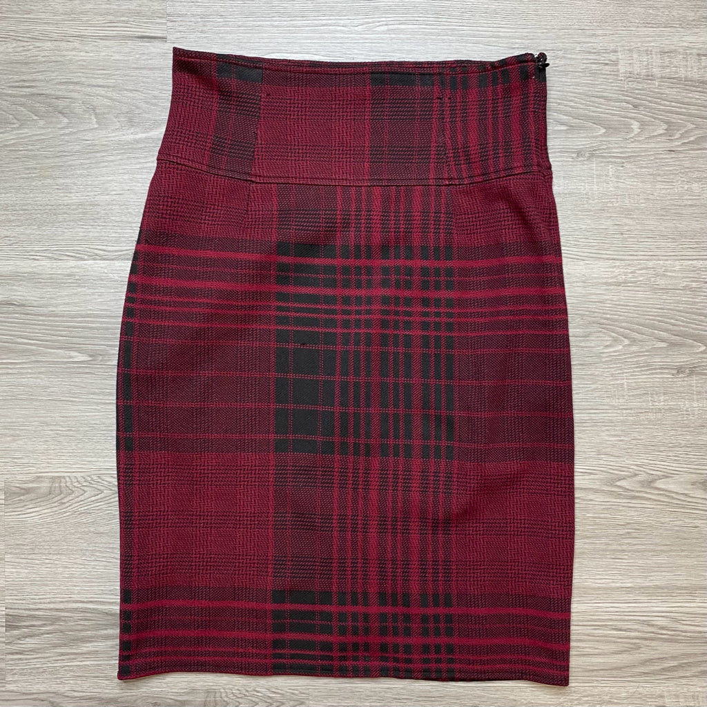 Grace Elements Size 8 SKIRT