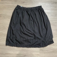 Load image into Gallery viewer, GAP Size XL SKIRT
