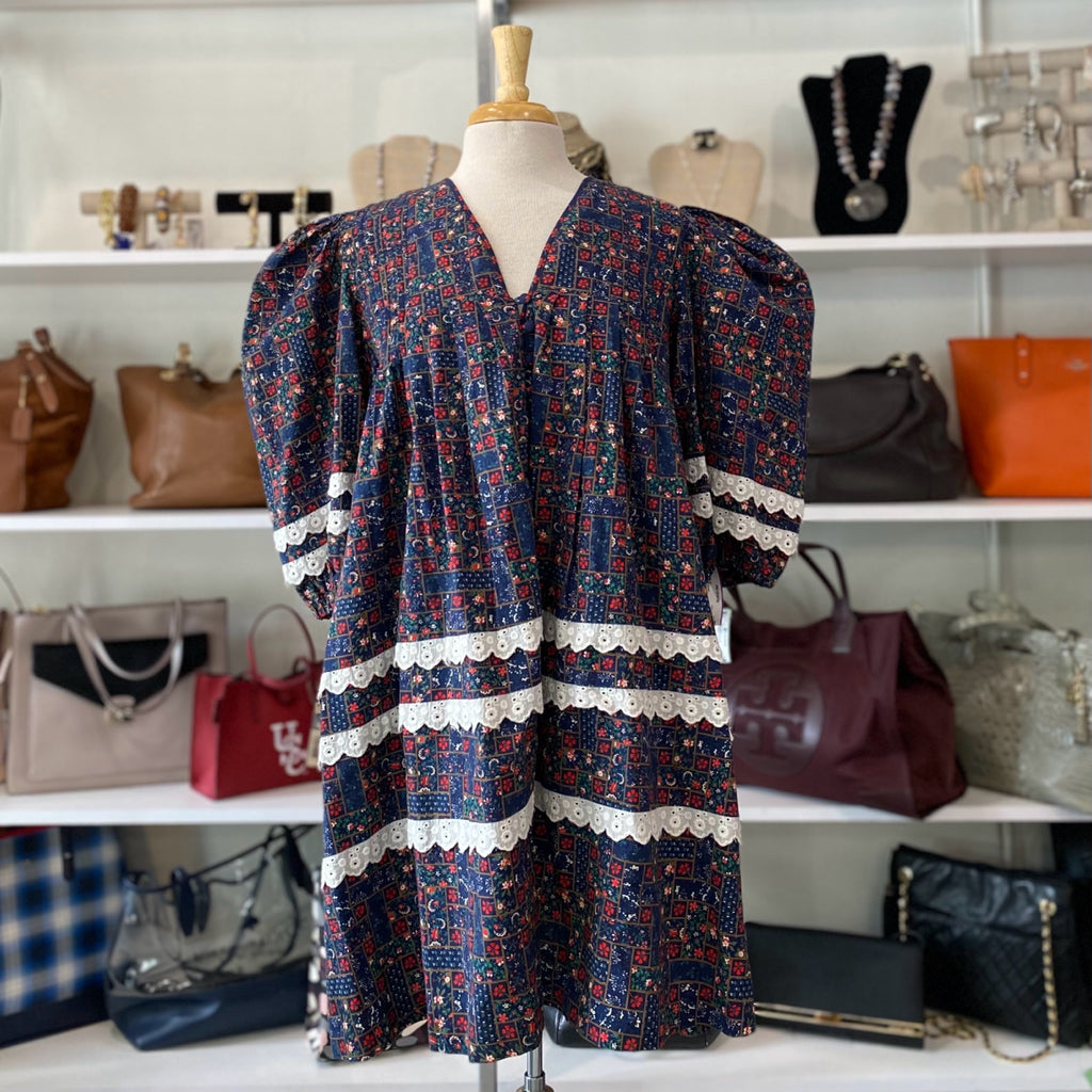 Hunter Bell Size MED BOUTIQUE