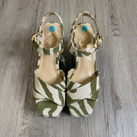 Load image into Gallery viewer, Sam Edelman Size 7 1/2 SHOE
