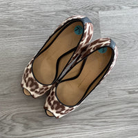 Load image into Gallery viewer, Giuseppe Zanotti Size 7 1/2 DESIGNER
