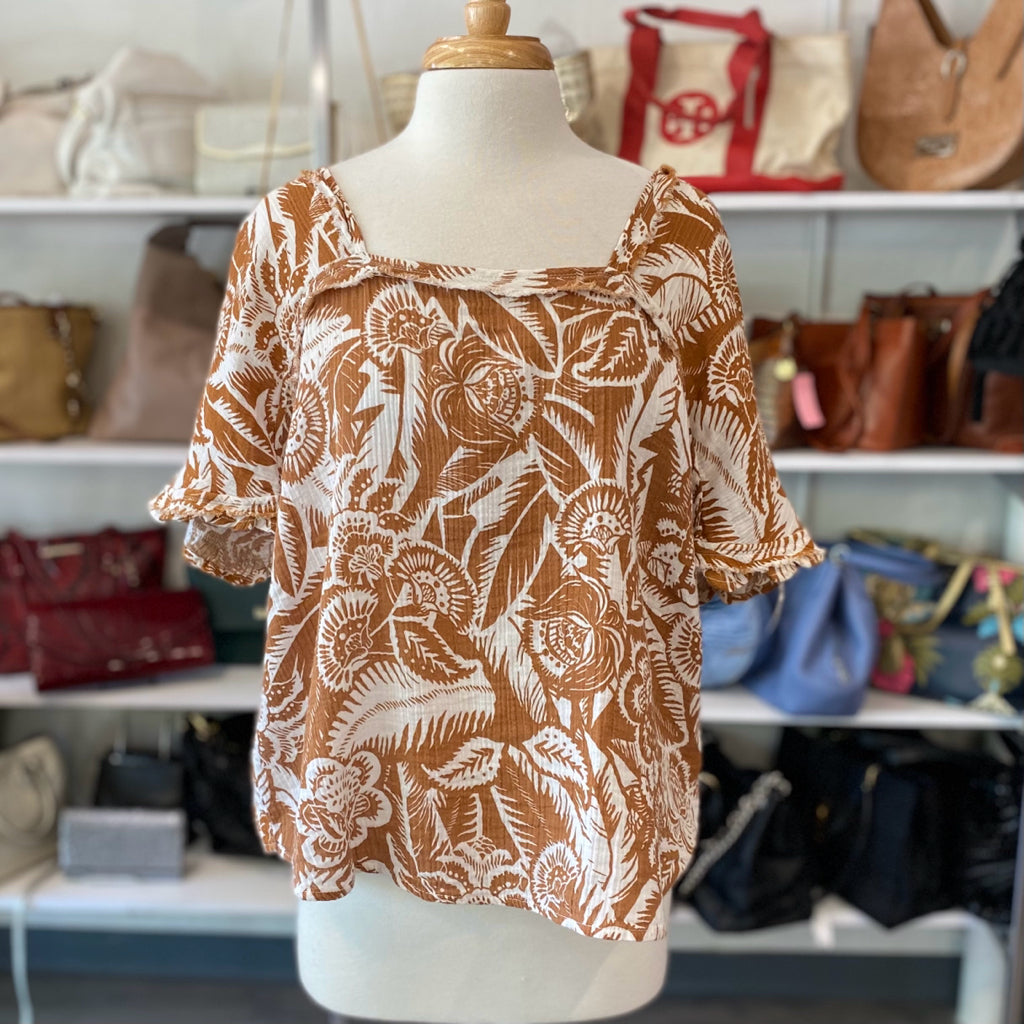 WONDERLY Size LARGE TOPS