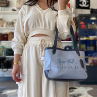 Load image into Gallery viewer, COACH Size BOUTIQUE
