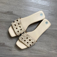 Load image into Gallery viewer, Tory Burch Size 9 1/2 BOUTIQUE
