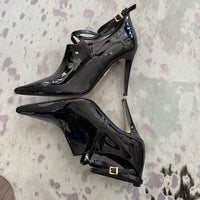 Load image into Gallery viewer, Tamara Mellon Size 8 1/2 DESIGNER
